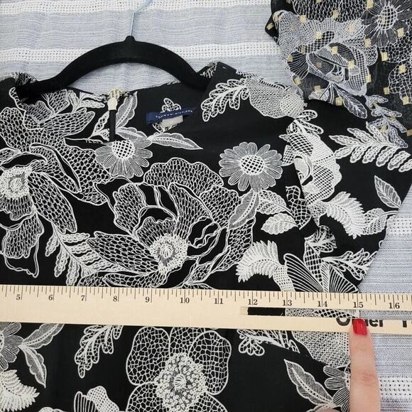 Tommy Hilfiger Womens Size 2P Black & White Floral Mini Dress With Long Sleeves - Picture 7 of 15